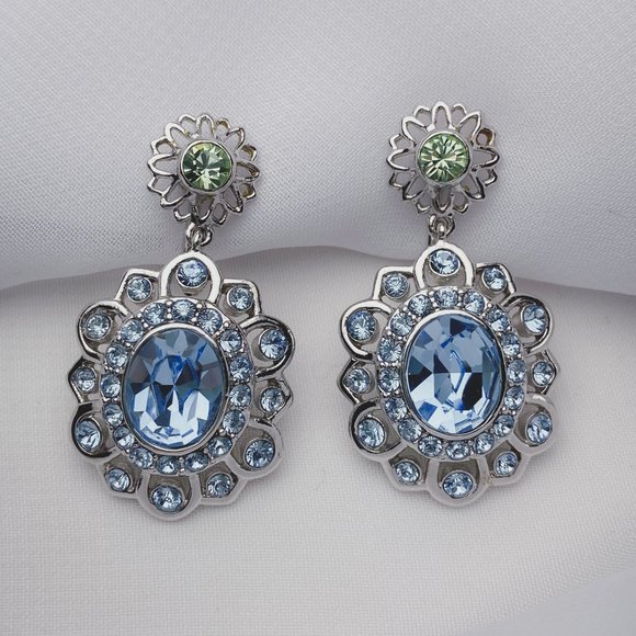 Givenchy Pastel Blue Rhinestone Jewel Flower Oval Silver Dangle Clip Earrings - Picture 2 of 9